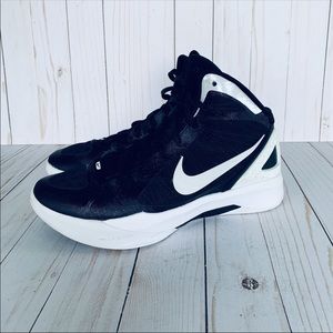 NIKE ZOOM HYPERDUNK SHOES